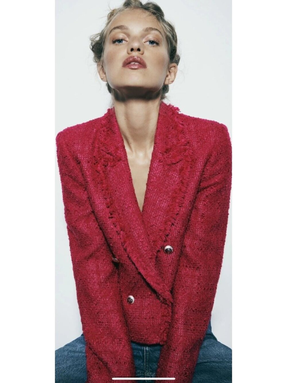 Zara Double-Breasted Tweed Blazer In Fuchsia With Frayed Edges & Gold Buttons - Picture 4 of 13